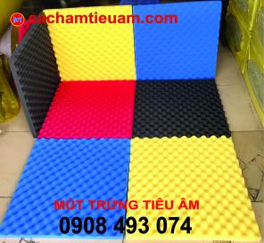 MÚT HỘT GÀ TIÊU ÂM TẤM VUÔNG 50CM 